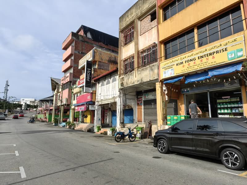 Shop / Office for Sale in Kuala Lipis (Pahang) - Vincent Tee - PropertyGuru.com.my