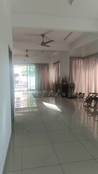 Semi-Detached House for Sale in Bukit Banyan (Sungai Petani) - Muaz Azizan - Living Room - PropertyGuru.com.my