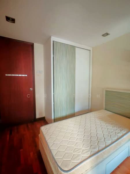 3-storey Terraced House for Rent in Taman Desa Green (Jelutong) - Chris Teoh - Bedroom - PropertyGuru.com.my