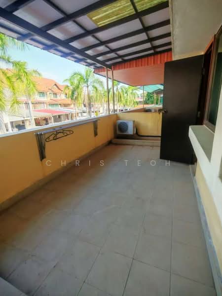 3-storey Terraced House for Rent in Taman Desa Green (Jelutong) - Chris Teoh - Balcony - PropertyGuru.com.my