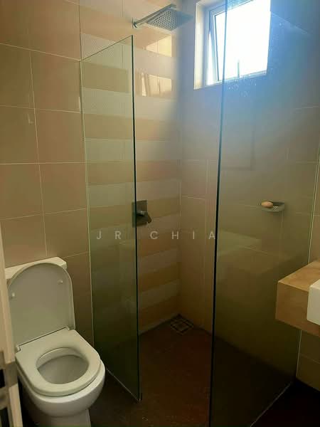 Servis Apartment untuk Disewa di Southbank Residence - JR Chia - Bathroom - PropertyGuru.com.my