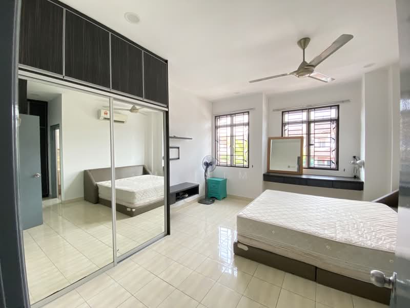 Terraced House for Sale in Bandar Bukit Puchong (Puchong) - Ms Sim - Bedroom - PropertyGuru.com.my