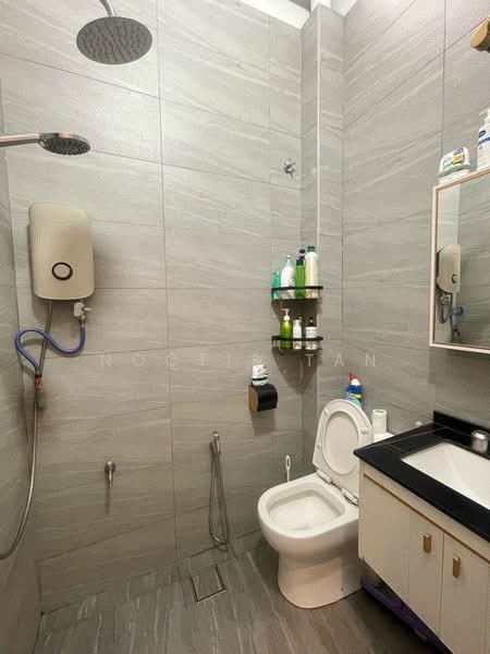 Rumah Teres 1 Tingkat untuk Dijual di Permas Jaya (Johor) - Noctis Tan - Bathroom - PropertyGuru.com.my