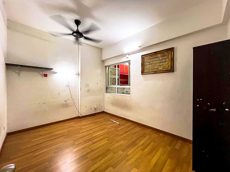 Pangsapuri untuk Dijual di Jenderam Indah - Farid Fahmi - PropertyGuru.com.my