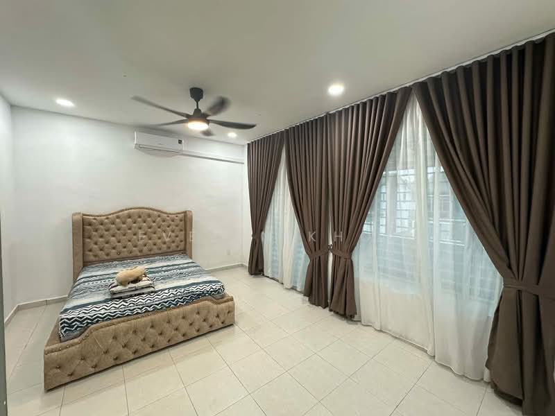 Rumah Teres 2 Tingkat untuk Disewa di Taman Kundang Jaya (Rawang) - Evelyn Khoo - Bedroom - PropertyGuru.com.my