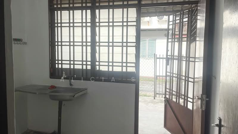 2-storey Terraced House for Rent in Taman Daya (Johor Bahru) - Alicia Shum - PropertyGuru.com.my