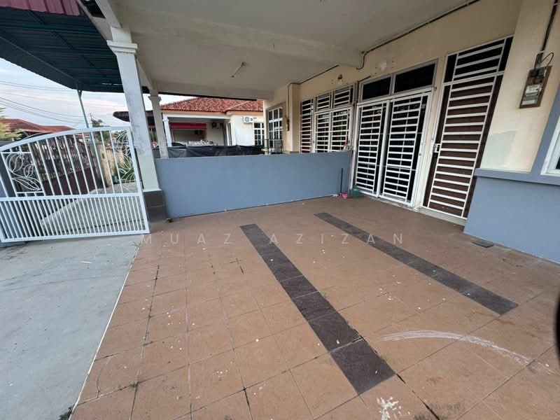 Semi-Detached House for Sale in Parit Buntar (Perak) - Muaz Azizan - Exterior - PropertyGuru.com.my
