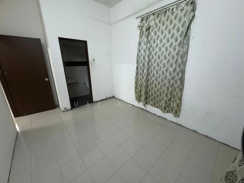 Semi-Detached House for Sale in Parit Buntar (Perak) - Muaz Azizan - Interior - PropertyGuru.com.my
