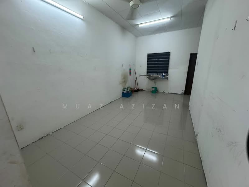 Semi-Detached House for Sale in Parit Buntar (Perak) - Muaz Azizan - Interior - PropertyGuru.com.my
