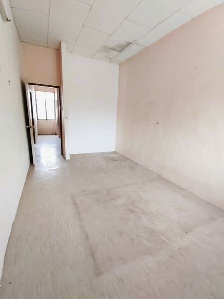 Rumah Teres 2 Tingkat untuk Dijual di Tanjung Tokong (Penang) - Chris Teoh - Interior - PropertyGuru.com.my