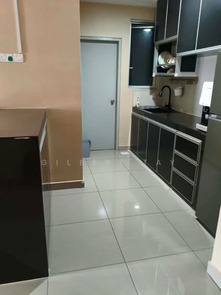 Service Residence for Sale at SkyLake Residence - Gilbert Tay - Kitchen - PropertyGuru.com.my