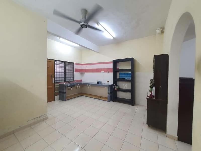 Rumah Teres 2 Tingkat untuk Dijual di Bandar Lahat Baru (Lahat) - Sam Lam - Kitchen - PropertyGuru.com.my