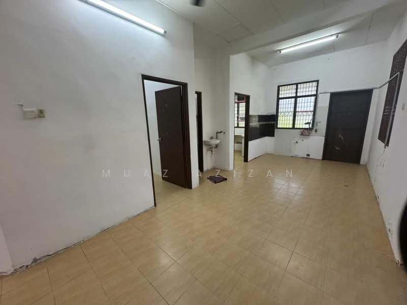 Semi-Detached House for Sale in Parit Buntar (Perak) - Muaz Azizan - Interior - PropertyGuru.com.my