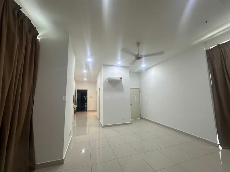 Servis Apartment untuk Dijual di Maritime Suite - Bryan Teng - Living Room - PropertyGuru.com.my