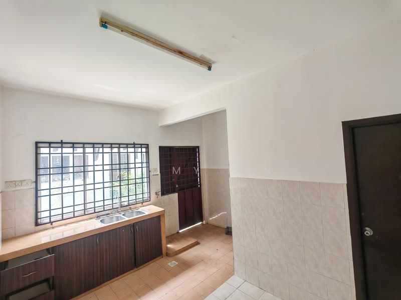 Bandar Bukit Tinggi 2 - 4