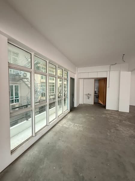 Shop for Rent in Bandar Puteri Puchong (Puchong) - Amy Lim - Interior - PropertyGuru.com.my