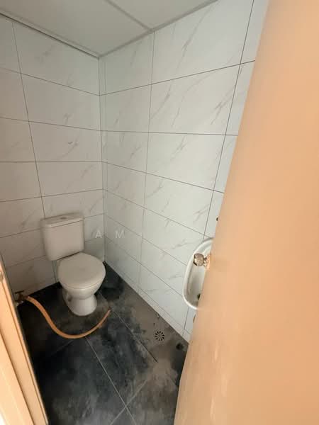 Shop for Rent in Bandar Puteri Puchong (Puchong) - Amy Lim - Bathroom - PropertyGuru.com.my