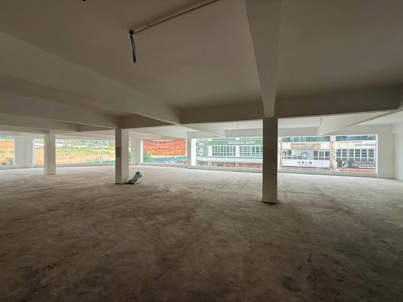 Shop for Rent in Bandar Puteri Puchong (Puchong) - Amy Lim - Interior - PropertyGuru.com.my