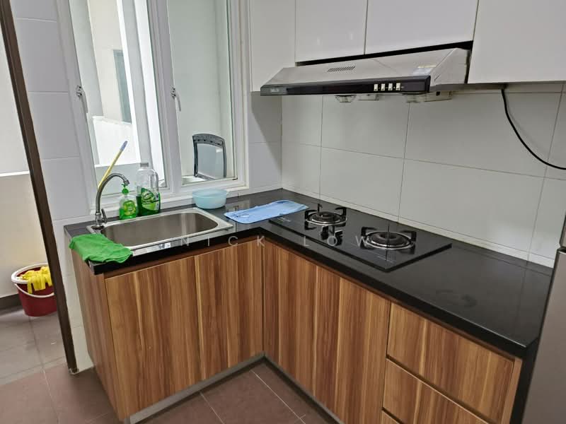 Kondominium untuk Disewa di M Condominium @ Larkin - Nick Low - Kitchen - PropertyGuru.com.my