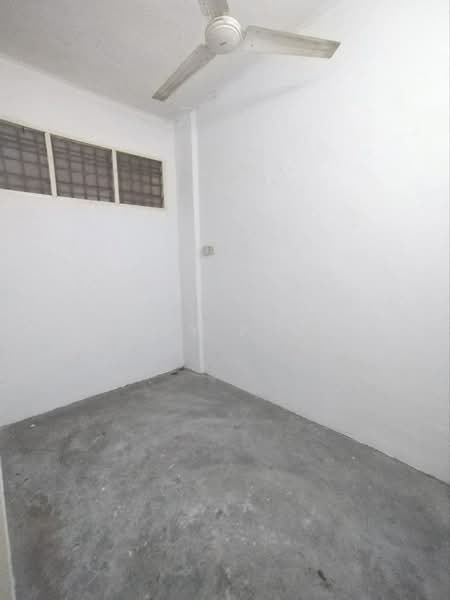 Flat for Sale at Panorama Lapangan Perdana - Mandy Phang - Interior - PropertyGuru.com.my