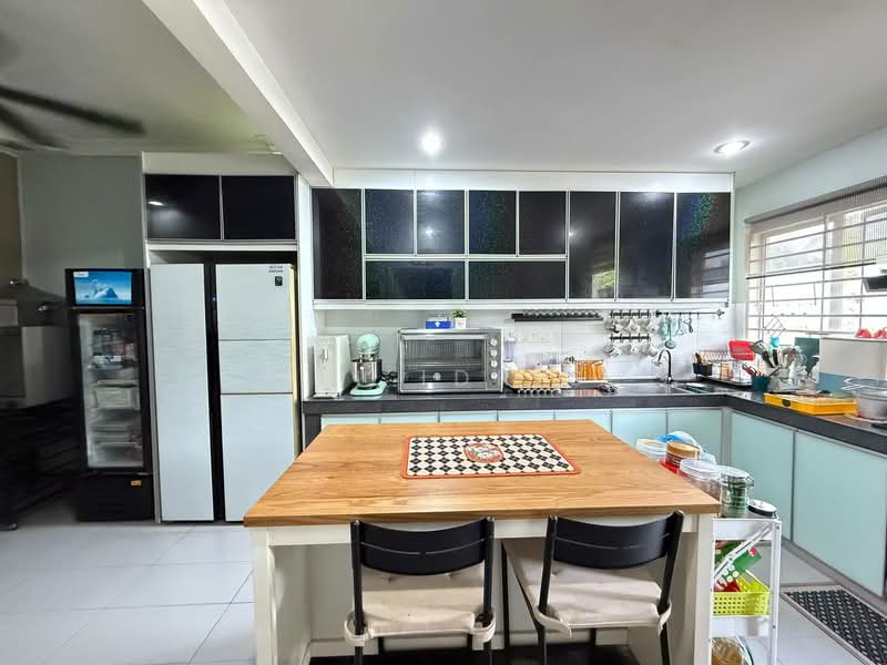 Rumah Teres 2 Tingkat untuk Dijual di Bangi (Selangor) - Ali Idris - Kitchen - PropertyGuru.com.my