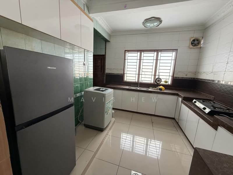 2-storey Terraced House for Rent in Taman Setia Indah (Tebrau) - Mavis Hew - Kitchen - PropertyGuru.com.my