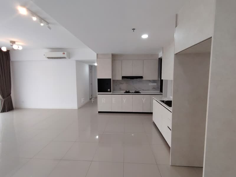 Servis Apartment untuk Disewa di The Pulse Residence - Jeffrey Yap - Kitchen - PropertyGuru.com.my