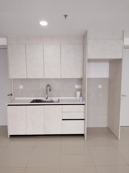 Servis Apartment untuk Disewa di The Pulse Residence - Jeffrey Yap - Kitchen - PropertyGuru.com.my