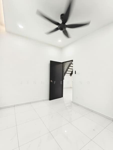 1-storey Terraced House for Sale in Taman Desa Cemerlang (Ulu Tiram) - Jennifer Ng - Interior - PropertyGuru.com.my