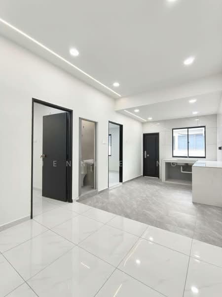 1-storey Terraced House for Sale in Taman Desa Cemerlang (Ulu Tiram) - Jennifer Ng - Interior - PropertyGuru.com.my