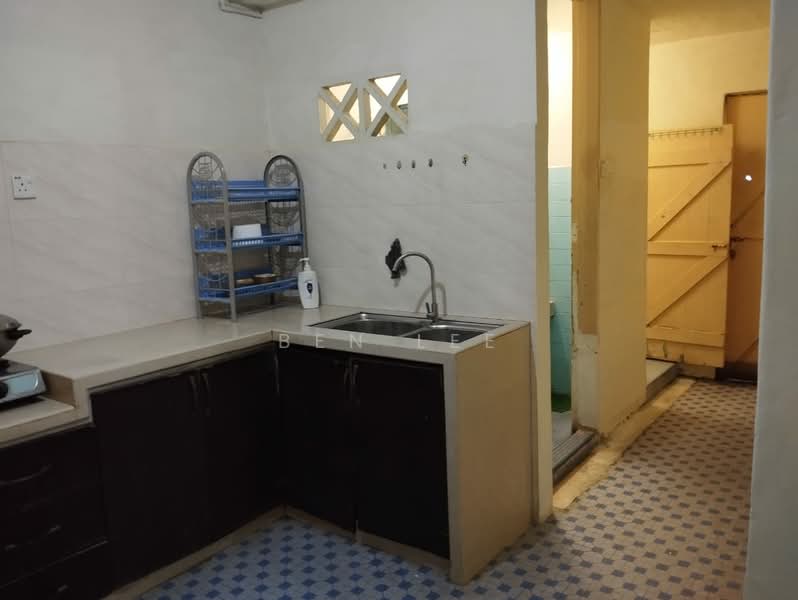 1-storey Terraced House for Sale in Sungai Dua (Penang) - Ben Lee - Kitchen - PropertyGuru.com.my