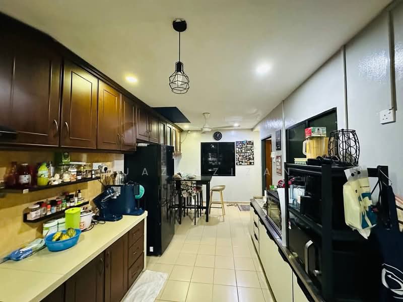 Terraced House for Sale in Taman Siakap (Perai) - Muaz Azizan - Kitchen - PropertyGuru.com.my