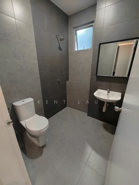 Rumah Teres 2 Tingkat untuk Disewa di Petaling Jaya (Selangor) - Kent Lau - Bathroom - PropertyGuru.com.my