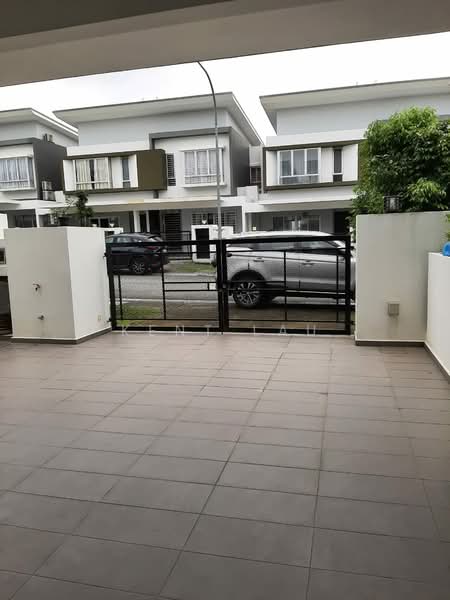2-storey Terraced House for Rent in Petaling Jaya (Selangor) - Kent Lau - Exterior - PropertyGuru.com.my
