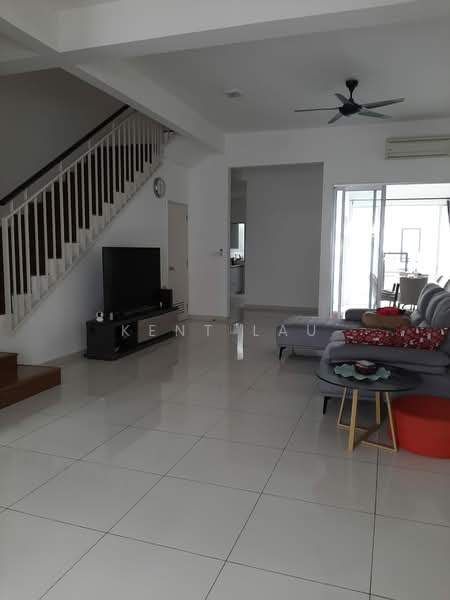2-storey Terraced House for Rent in Petaling Jaya (Selangor) - Kent Lau - Living Room - PropertyGuru.com.my
