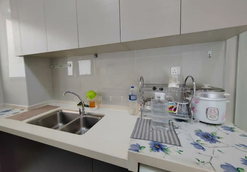 Condominium for Rent at Amberside @ Country Garden Danga Bay - Garet Lim - Kitchen - PropertyGuru.com.my