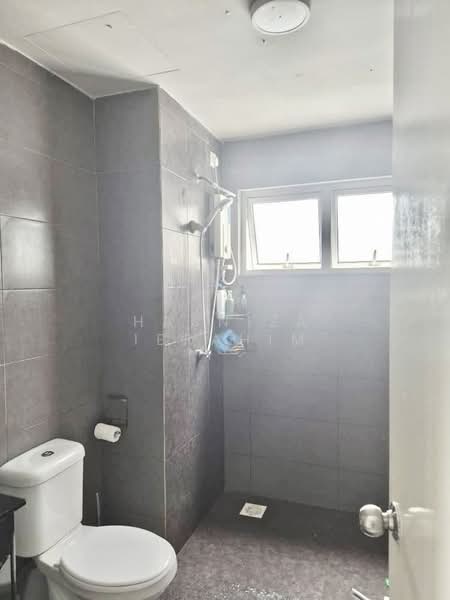 Service Residence for Rent at Maxim Citylights - Hasniza Ibrahim - Bathroom - PropertyGuru.com.my