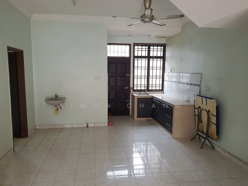 Rumah Teres 2 Tingkat untuk Dijual di Taman Desa Tebrau (Tebrau) - Simon Chang - Kitchen - PropertyGuru.com.my