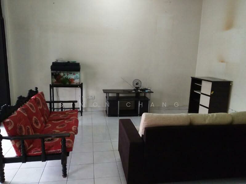 Rumah Teres 2 Tingkat untuk Dijual di Taman Desa Tebrau (Tebrau) - Simon Chang - Living Room - PropertyGuru.com.my