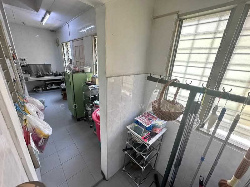 2-storey Terraced House for Sale in Bandar Kinrara Seksyen 1 (Bandar Kinrara) - Connie Wong - Kitchen - PropertyGuru.com.my