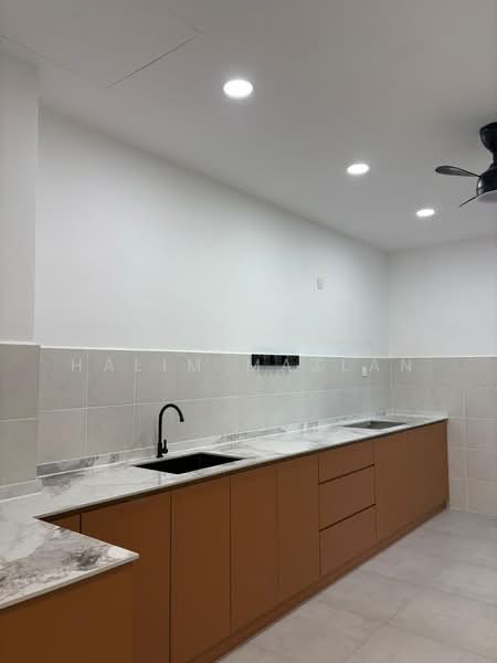 Semi-Detached House for Rent in Alam Sari (Bangi) - Halim Mazlan - Kitchen - PropertyGuru.com.my