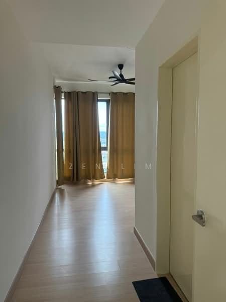Kondominium untuk Dijual di Brezza Hill - Zen Lim - Corridor - PropertyGuru.com.my
