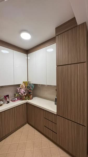 Rumah Teres untuk Dijual di Taman Mutiara Rini (Skudai) - Keith Wong - Kitchen - PropertyGuru.com.my