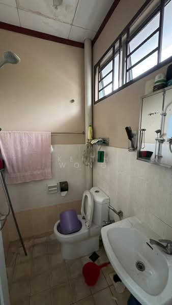 Rumah Teres untuk Dijual di Taman Mutiara Rini (Skudai) - Keith Wong - Bathroom - PropertyGuru.com.my