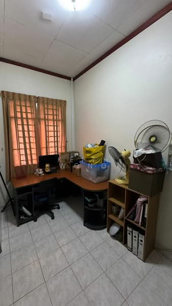Rumah Teres untuk Dijual di Taman Mutiara Rini (Skudai) - Keith Wong - Study - PropertyGuru.com.my