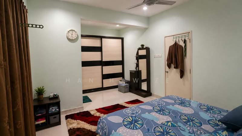 Rumah Teres untuk Dijual di Taman Pelangi Semenyih (Semenyih) - Han Haw Ze - Bedroom - PropertyGuru.com.my