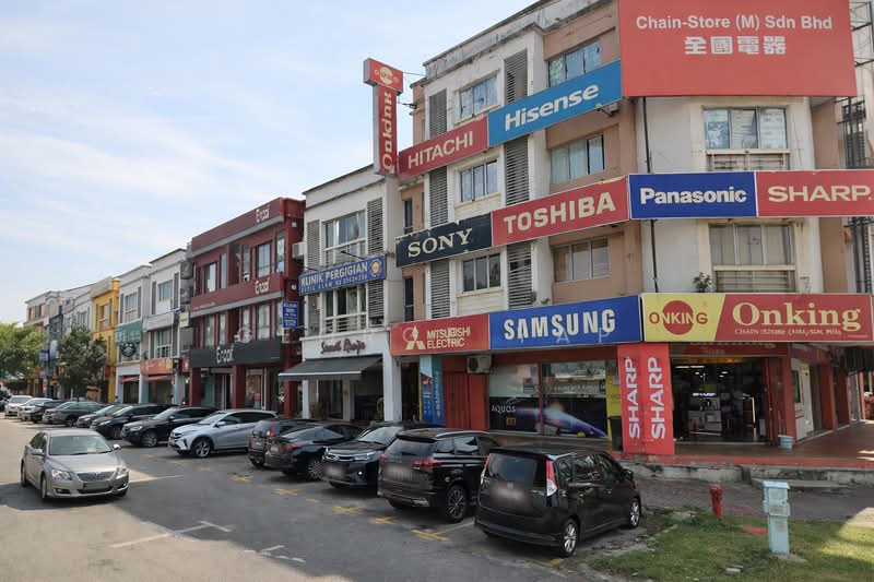 Kedai untuk Disewa di Setia Alam ( Anjung Sari) (Setia Alam) - George Yap - Exterior - PropertyGuru.com.my