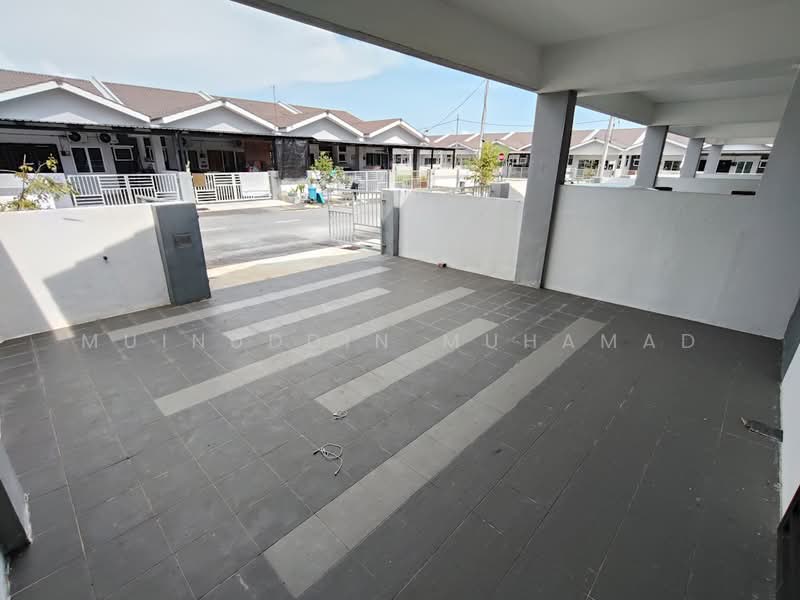 1-storey Terraced House for Rent in Sitiawan (Perak) - Muinuddin Muhamad - Exterior - PropertyGuru.com.my