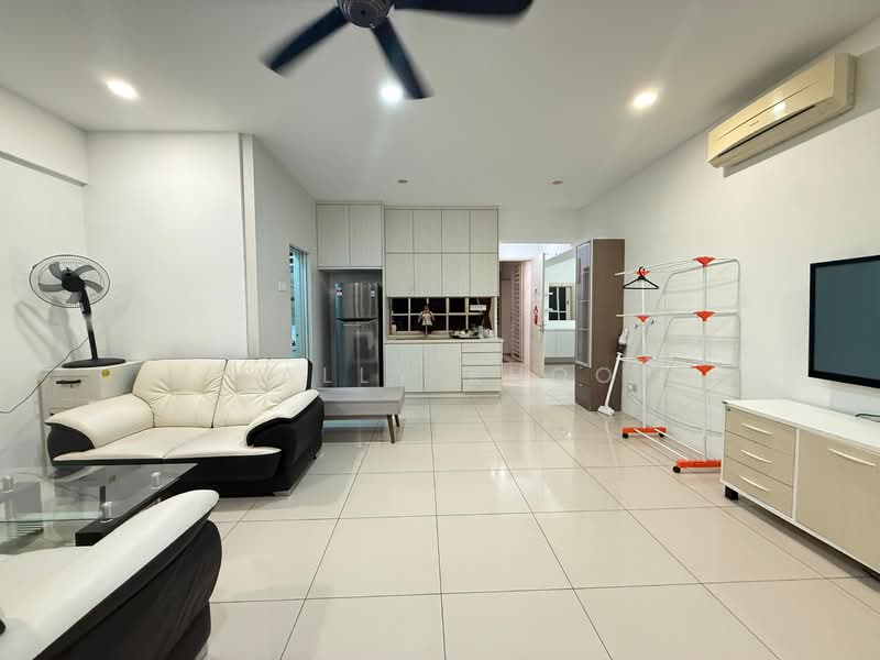 Servis Apartment untuk Disewa di Birch Regency @ Penang Times Square - Sally Khoo - Living Room - PropertyGuru.com.my