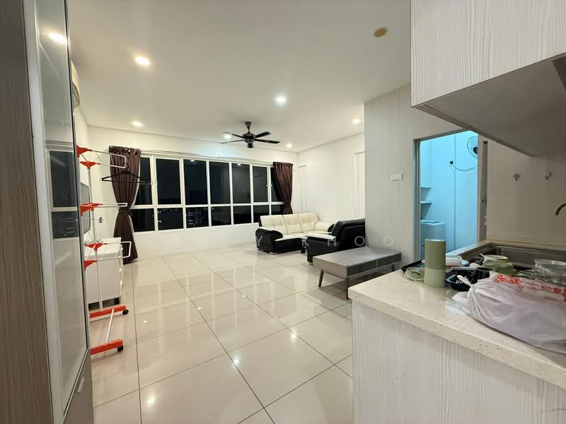 Servis Apartment untuk Disewa di Birch Regency @ Penang Times Square - Sally Khoo - Living Room - PropertyGuru.com.my